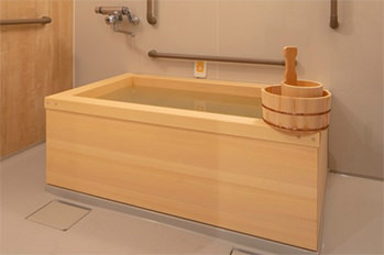 檜風呂の写真